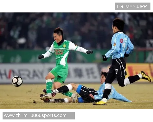 北京国安与大连实德激战在即球迷期待精彩对决与历史交锋